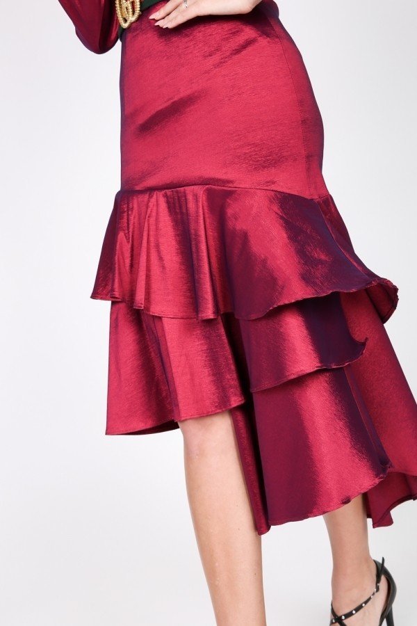 Tiered Ruffle Satin Midi Skirt in Deep Plum Secondary image