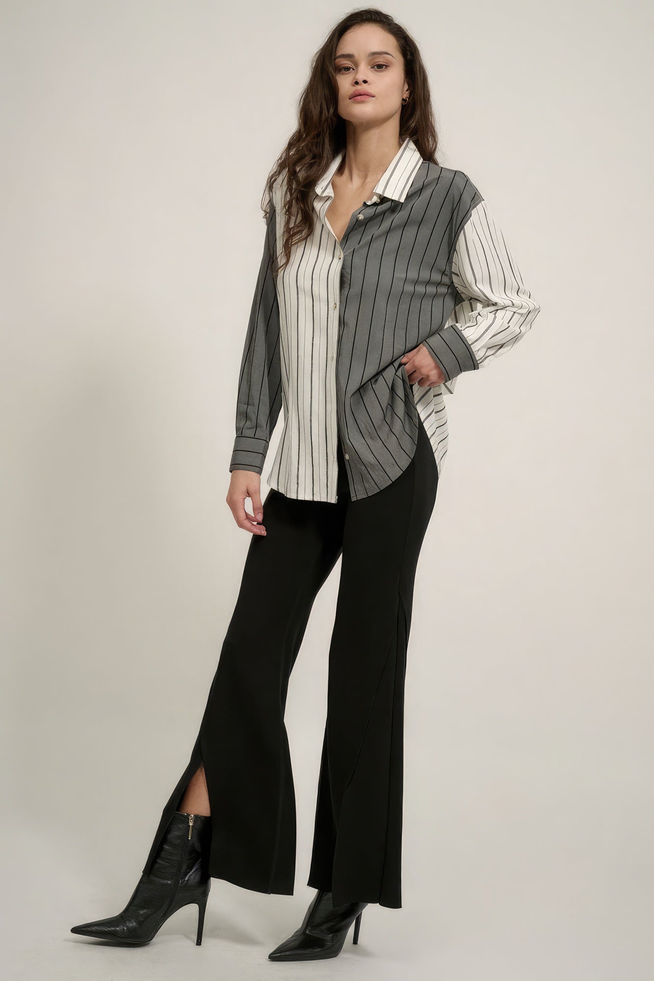 Black Wide-Waist Flare Pants with Raw Edge Hems Secondary image