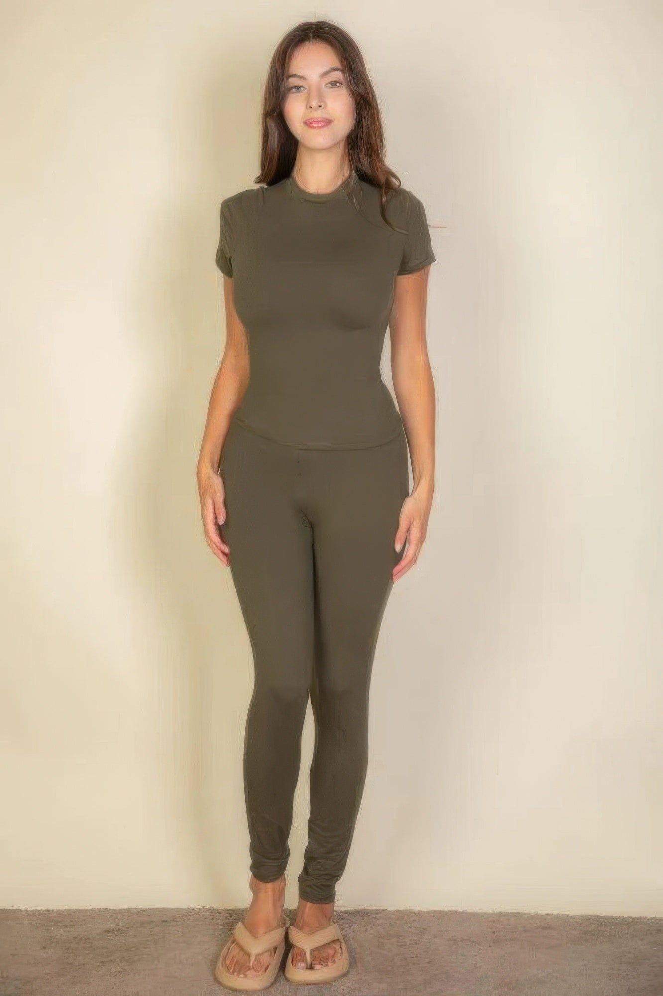 Olive Fitted Short-Sleeve Crewneck T-Shirt Secondary image