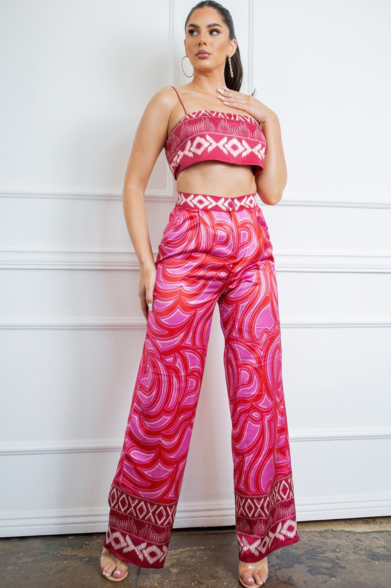Printed Satin Crop Top and Wide-Leg Pants Set Secondary image