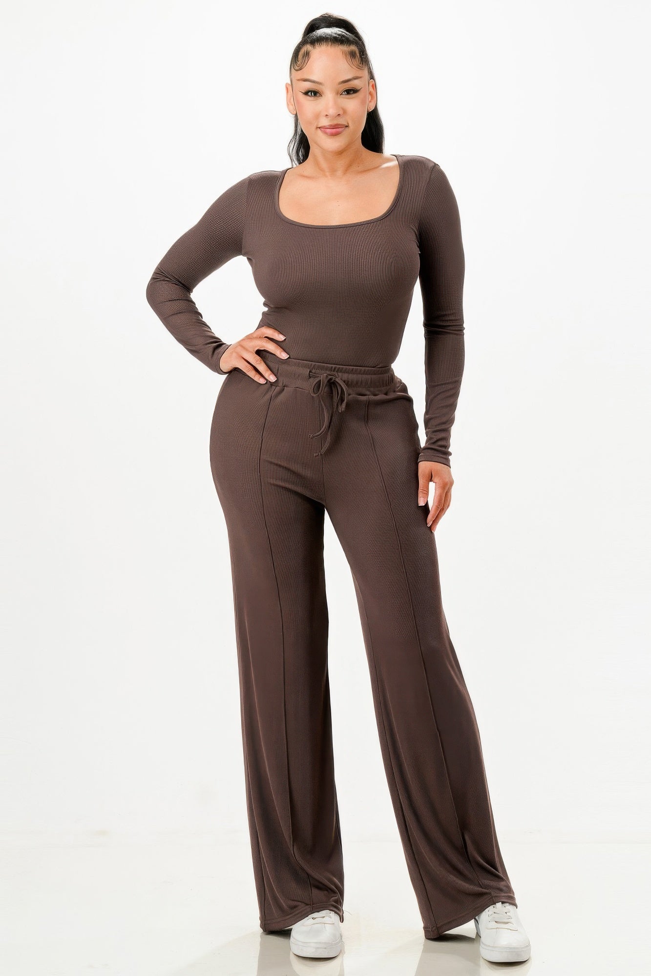 Ribbed Long-Sleeve Bodysuit and Wide-Leg Pants Set Secondary image
