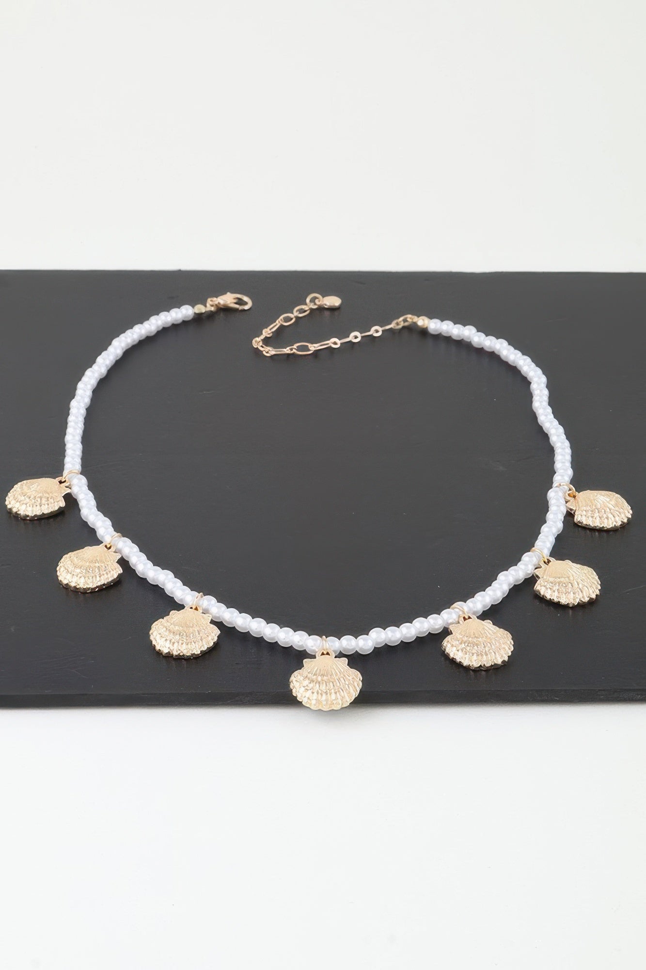Gold Cream Shell Charm Pearl Bead Necklace Secondary image