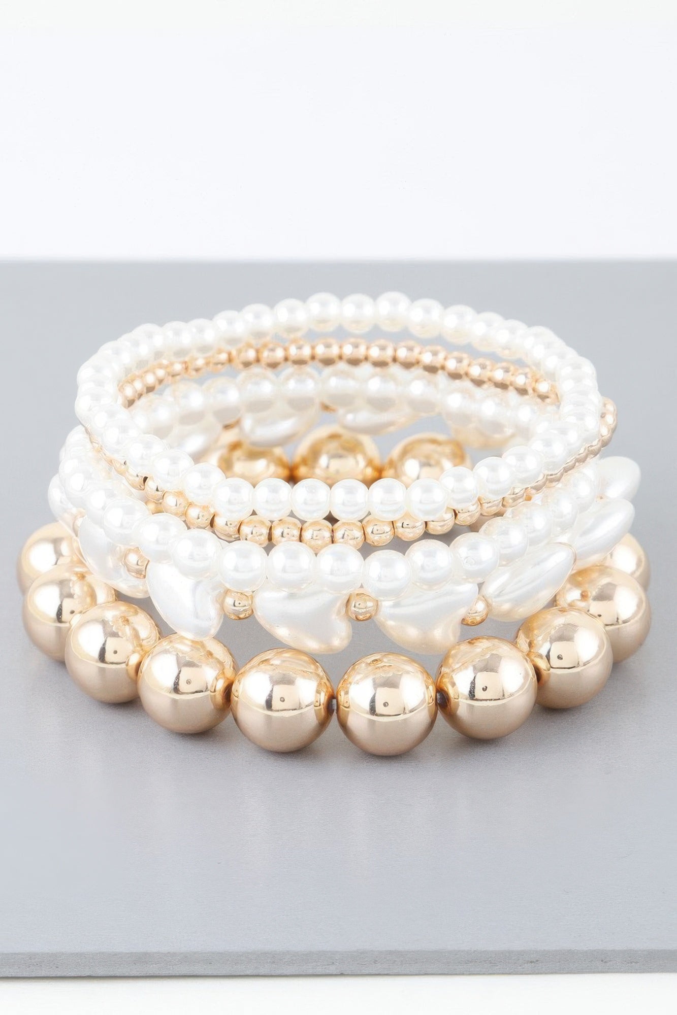 Gold and Cream Heart Beaded Bracelet Secondary image