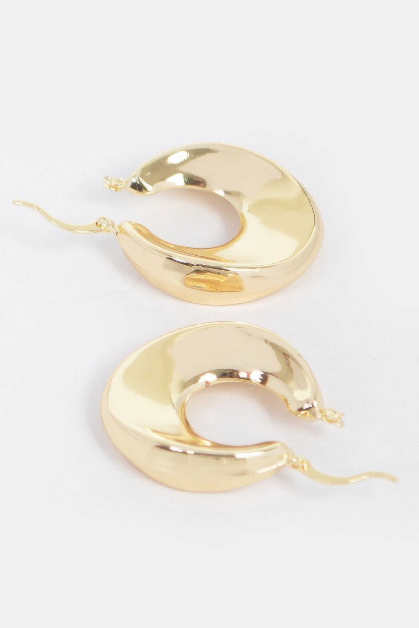 Vintage-Inspired Gold-Dipped Hoop Earrings Secondary image