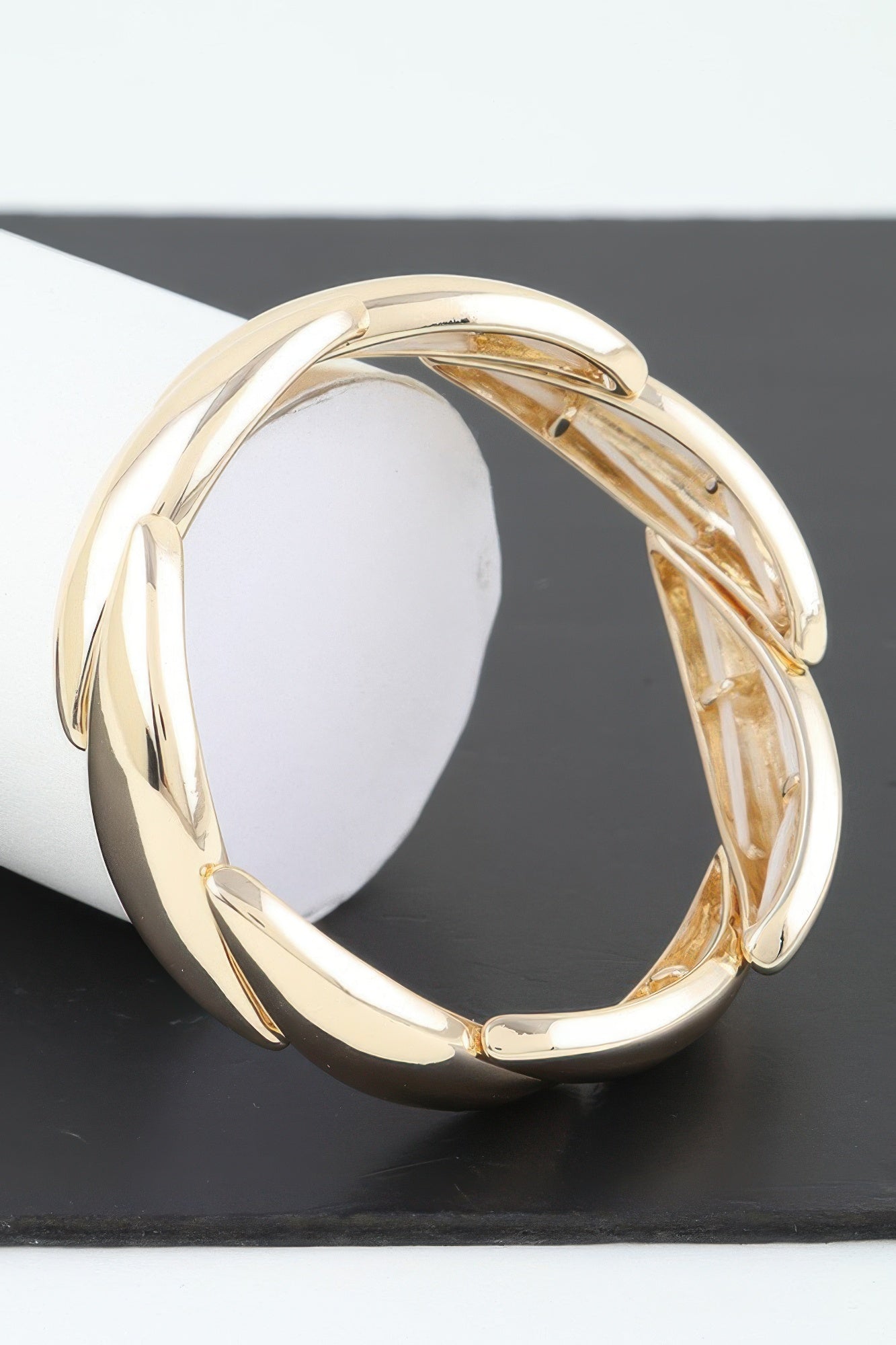 Overlapping Leaf Metal Bracelet Secondary image