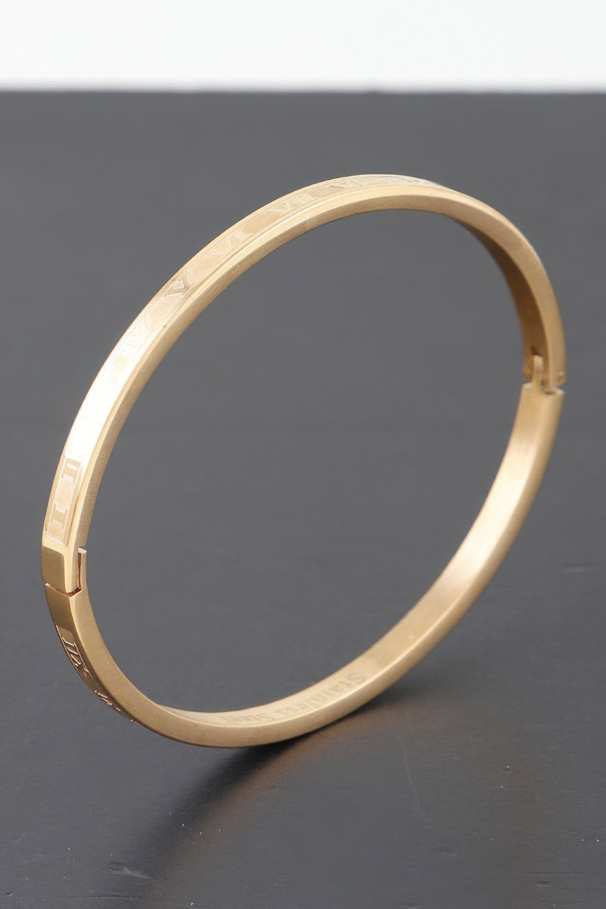product image Main image