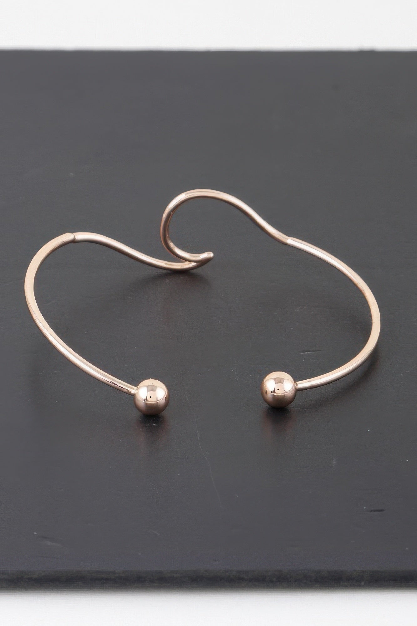 Gold Wave Design Bracelet Secondary image