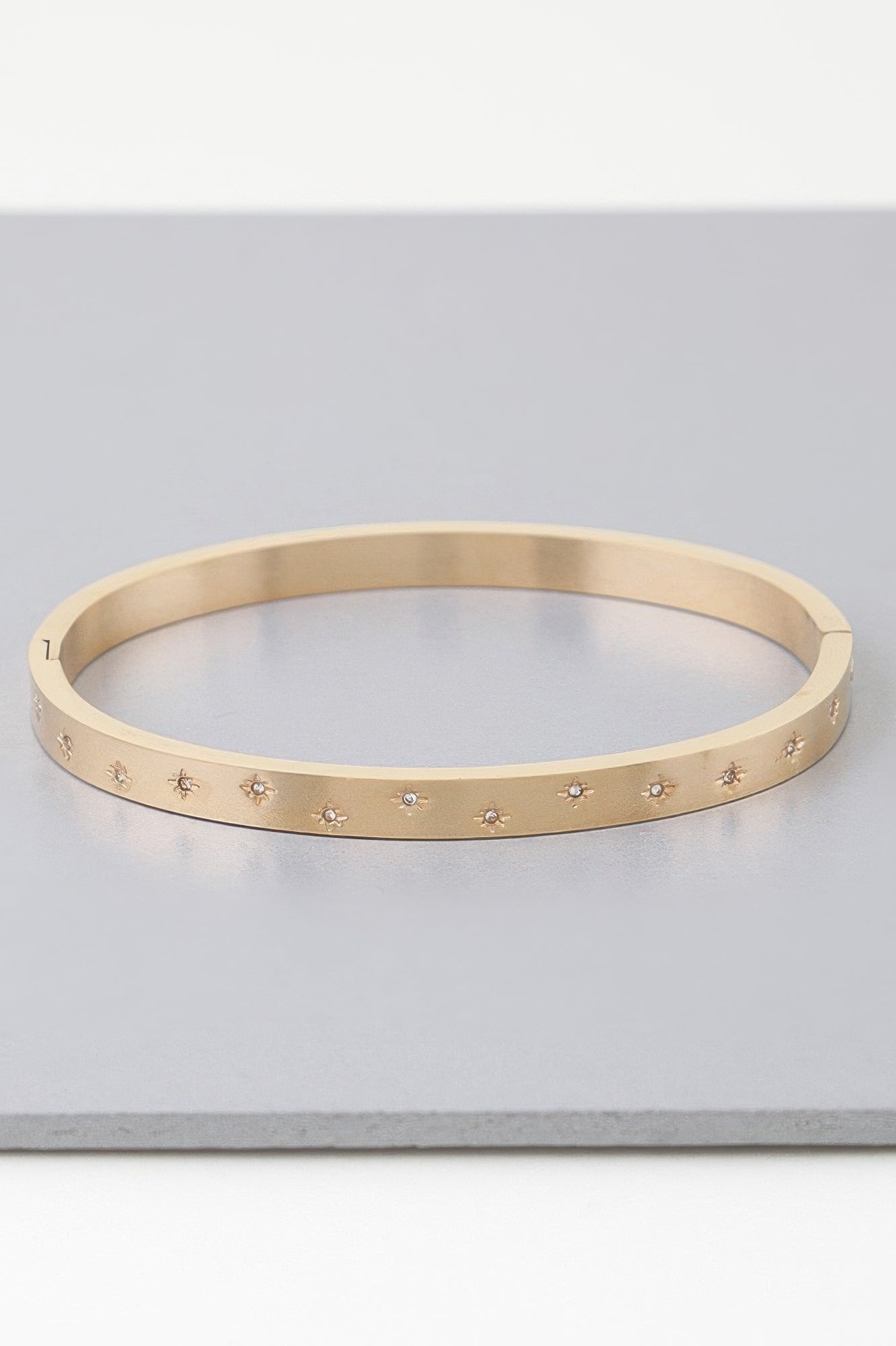 Star-Motif Clear Stone Cuff Bracelet Secondary image