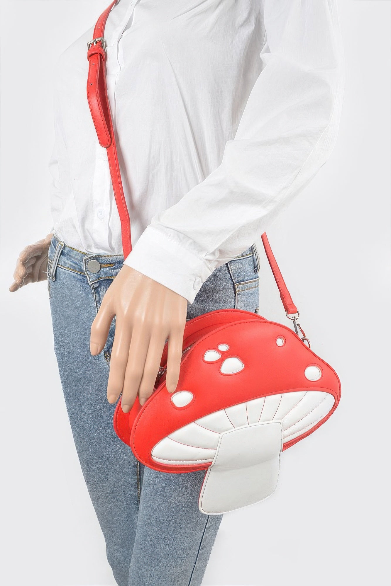 Mushroom-Shaped Crossbody Clutch With Metallic Details Secondary image