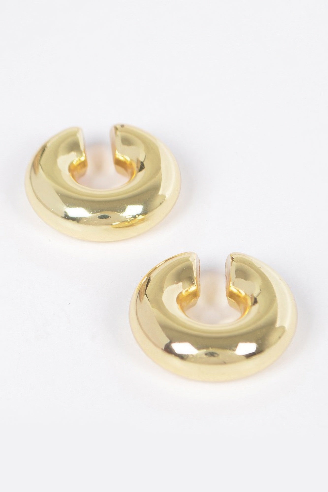 Open Cuff Hoop Earring Secondary image