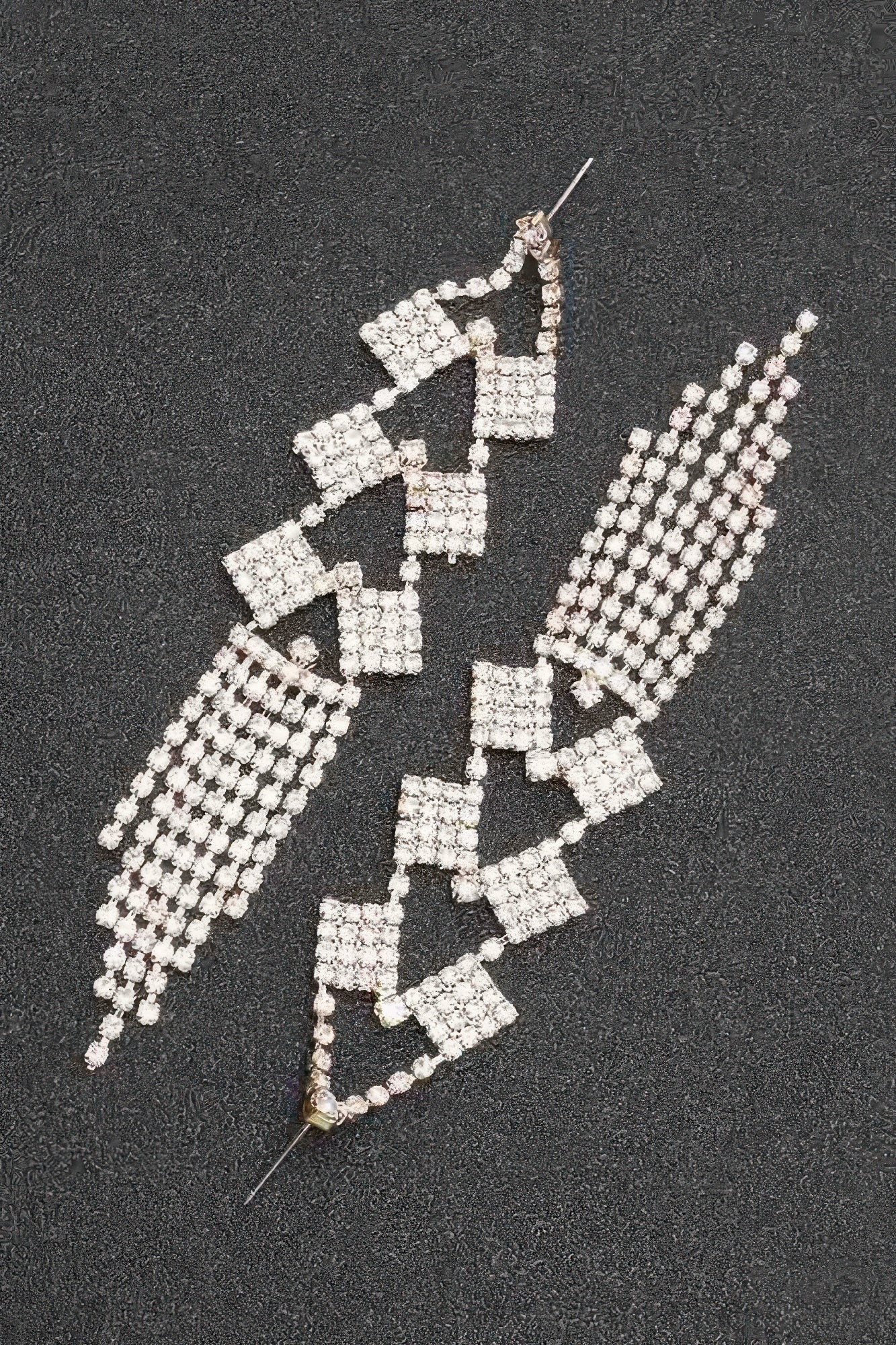 Long Geometric Rhinestone Drop Earrings Secondary image