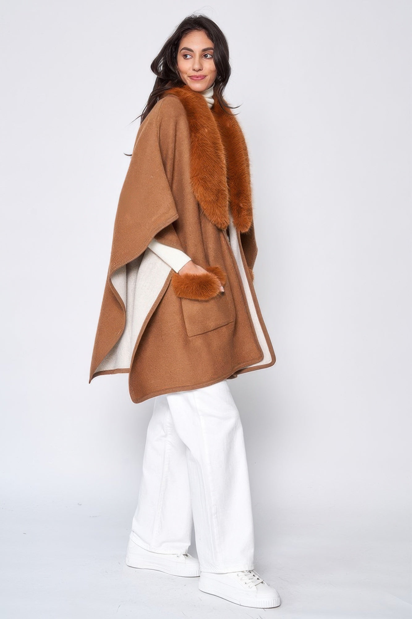 Faux Fur Collar Kimono Secondary image