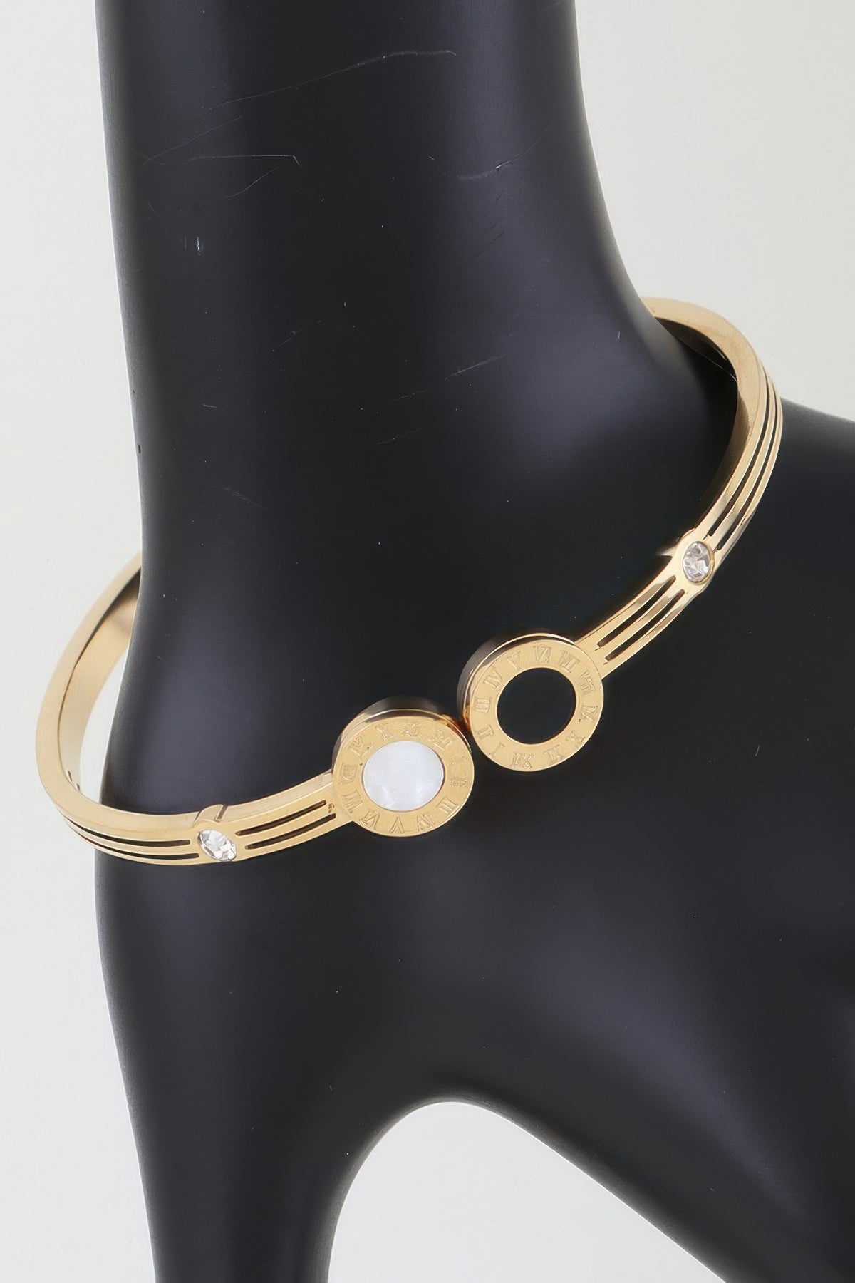 product image Main image