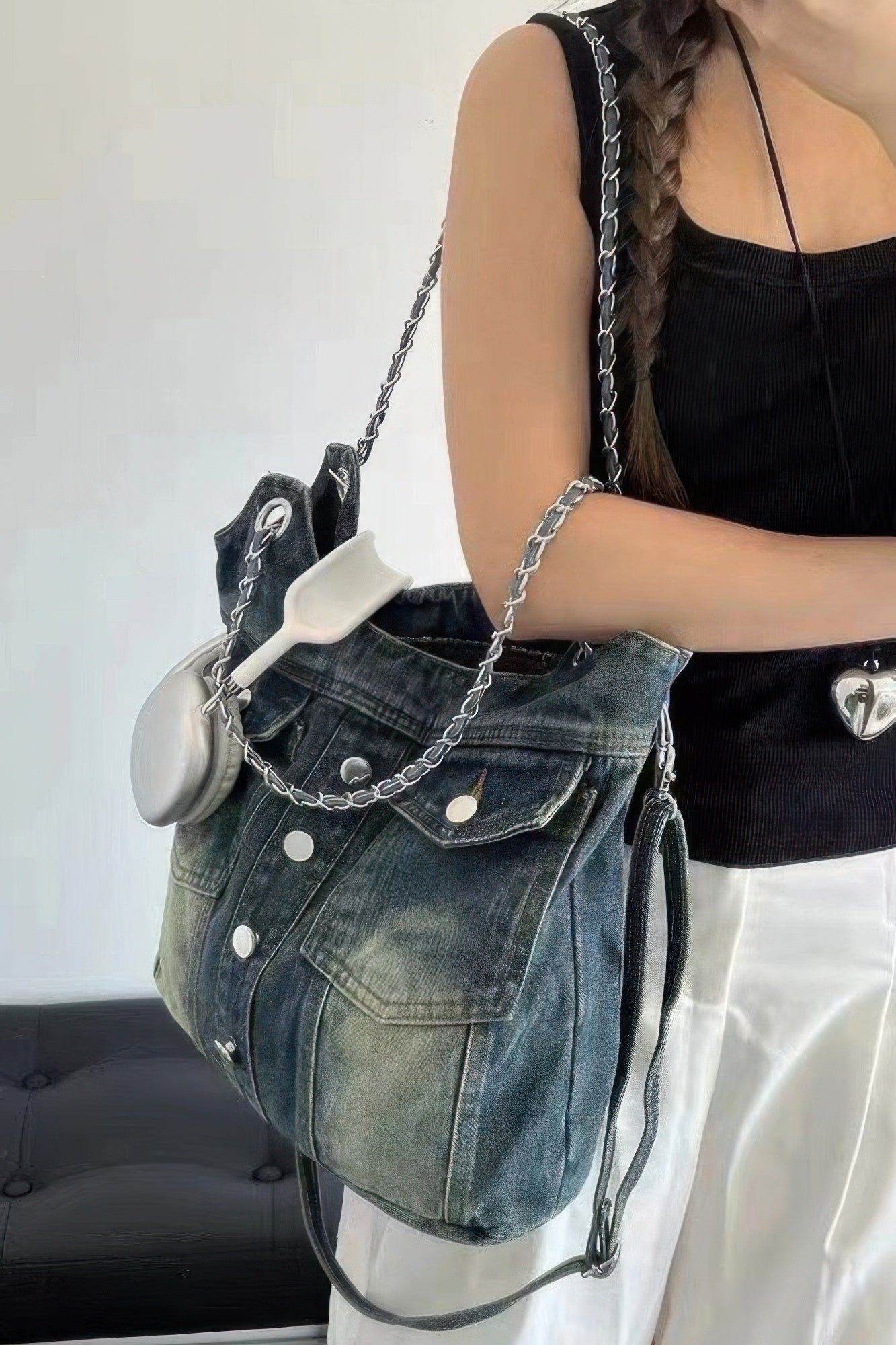 Washed Denim Shoulder Tote with Double Front Pockets Secondary image