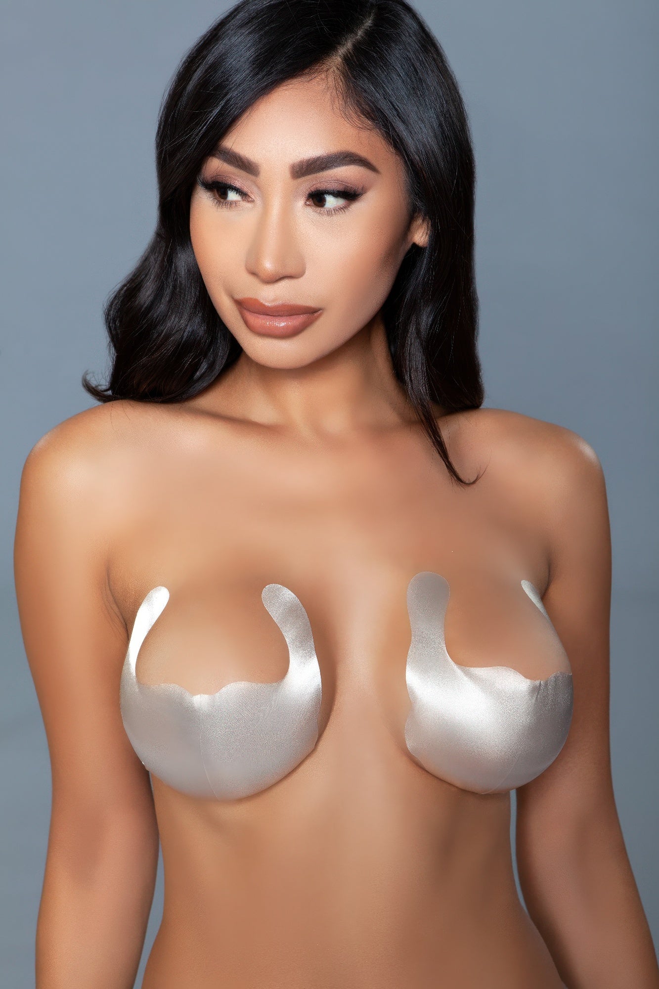 Adhesive Breast Lift Cups with Seamless Support Secondary image