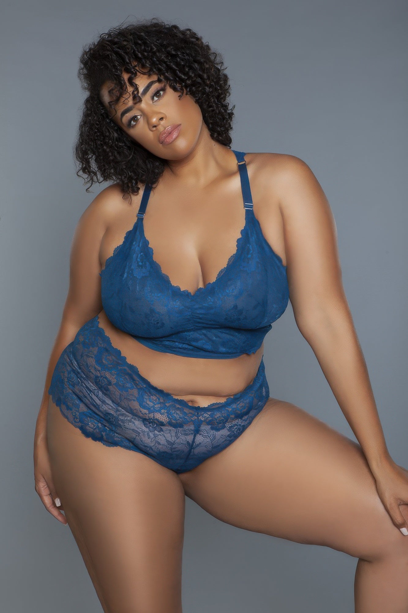 Floral Lace Bralette and Brief Set Secondary image