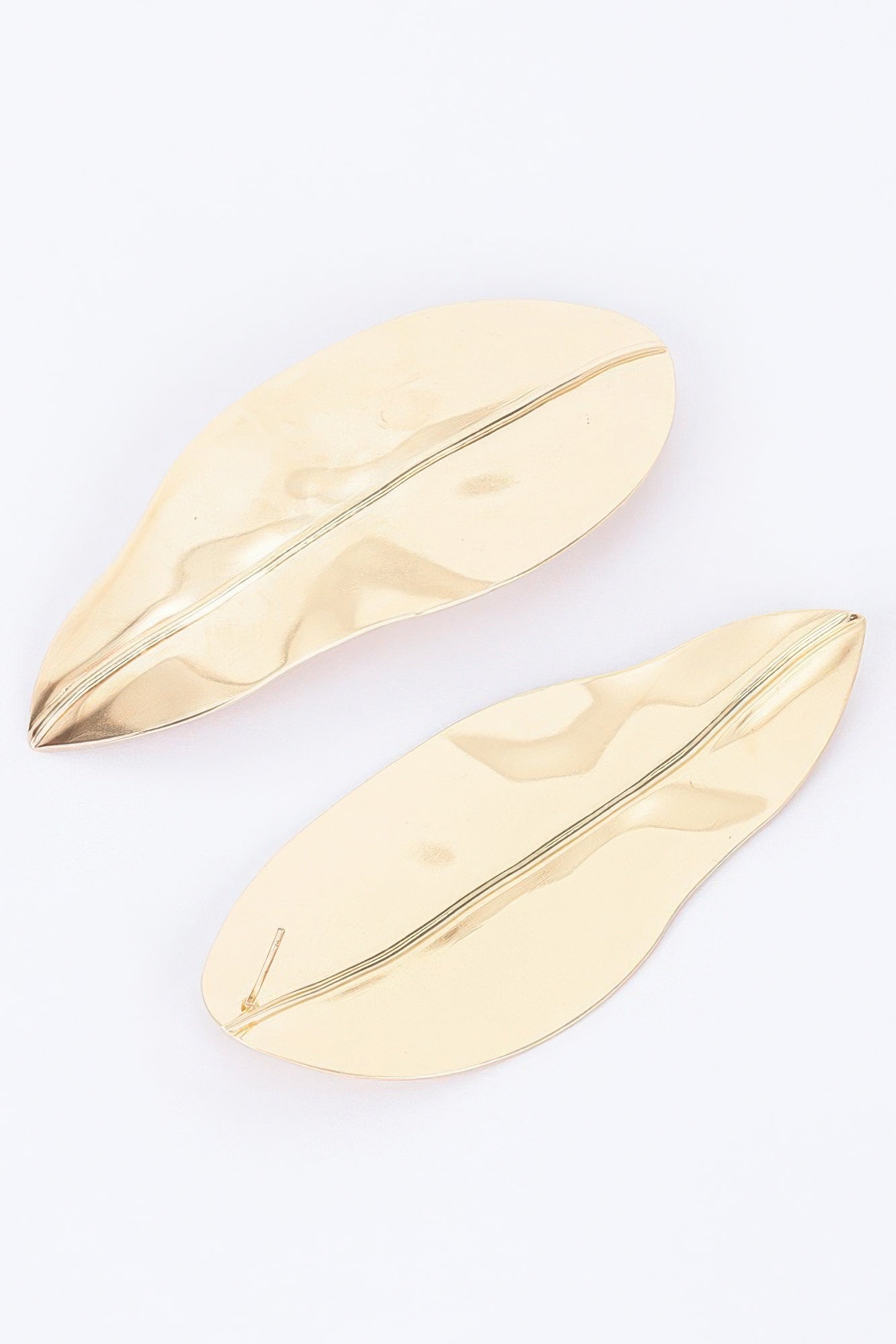 Elongated Leaf-Shaped Metal Earrings Secondary image