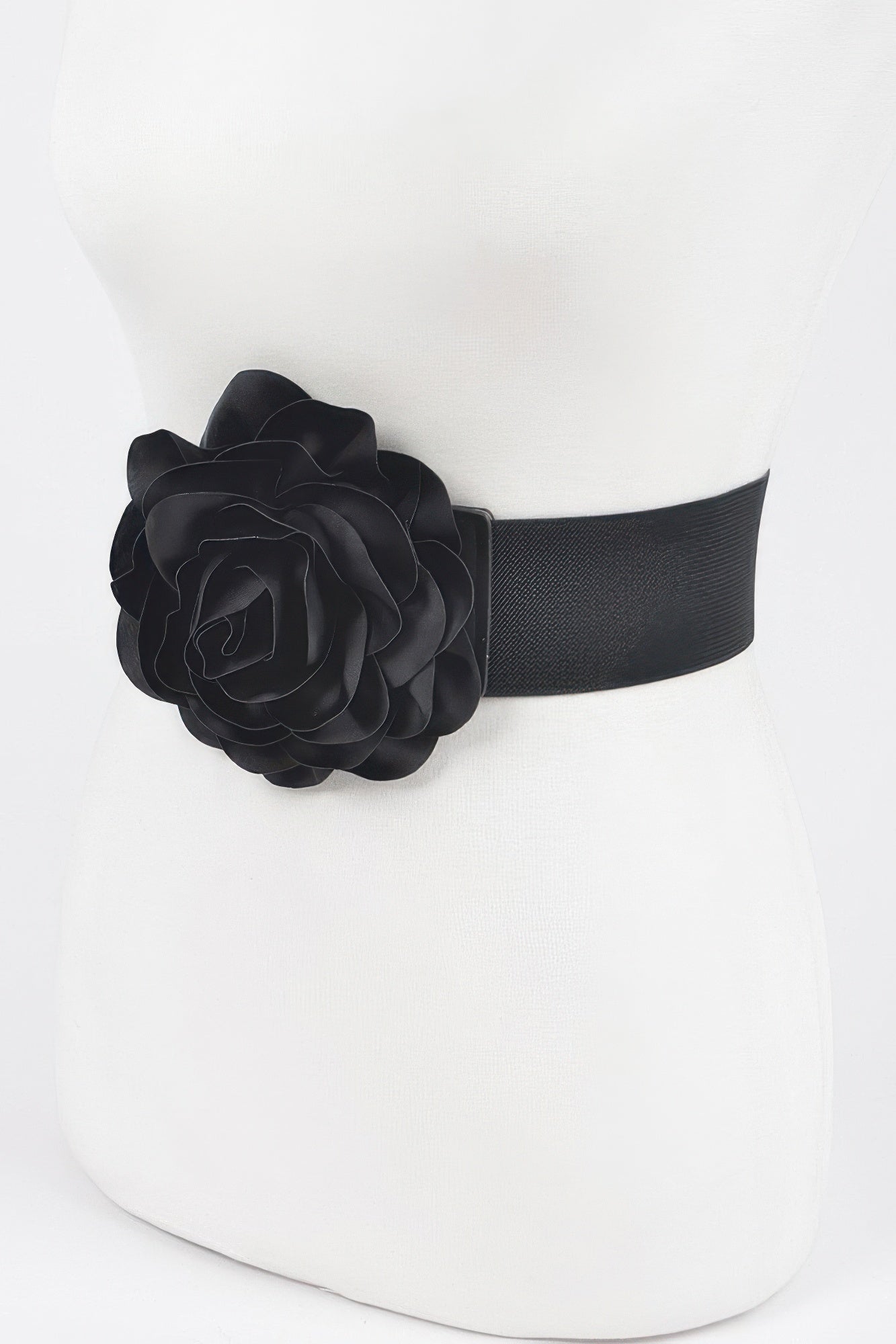 Wide Sculpted Flower Waist Belt Secondary image