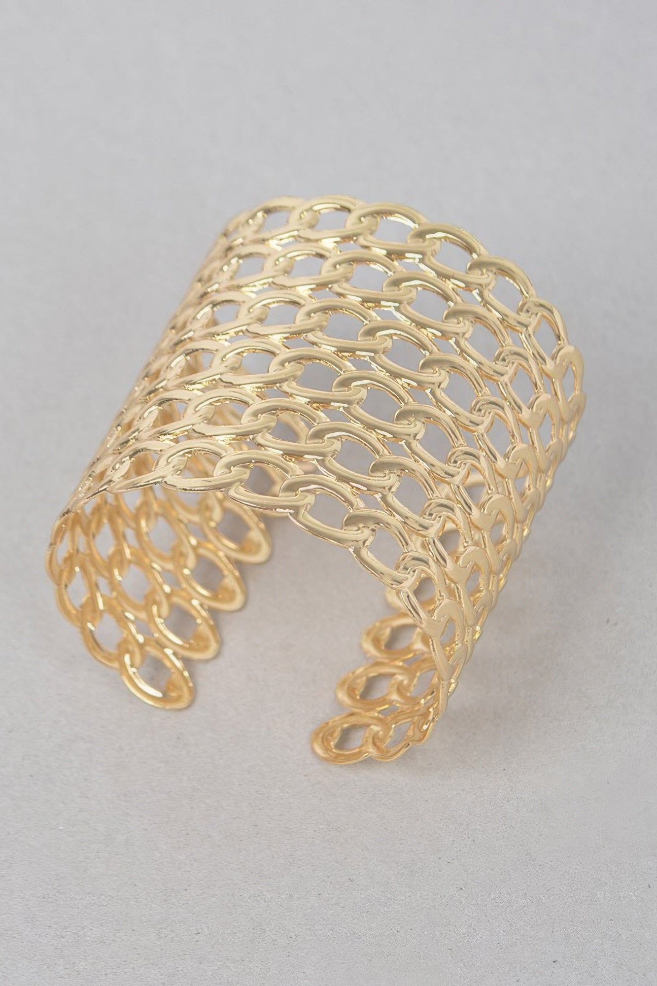 Wide Polished Chain-Link Metal Cuff Bracelet Secondary image