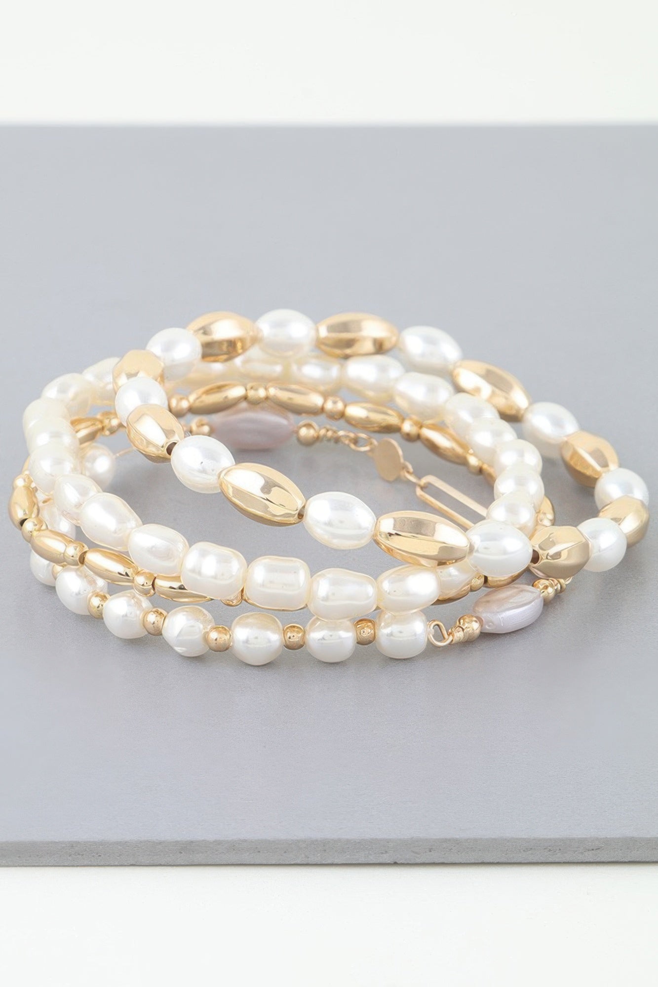 Gold-Tone Oval Bead and Faux Pearl Bracelet Secondary image