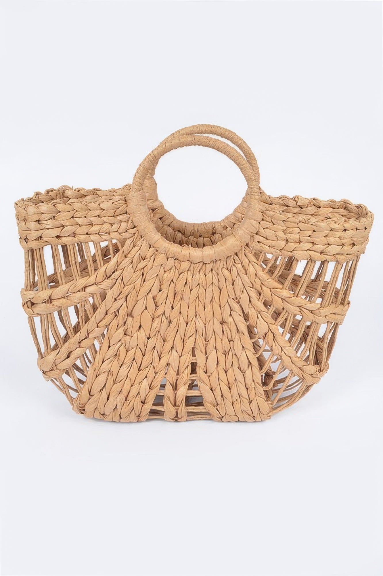 Handwoven Paper Straw Beach Tote Secondary image