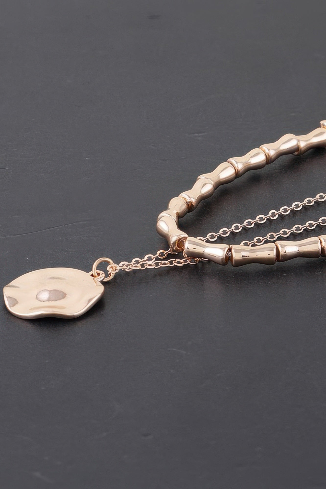 Hammered Disc Pendant Necklace Secondary image