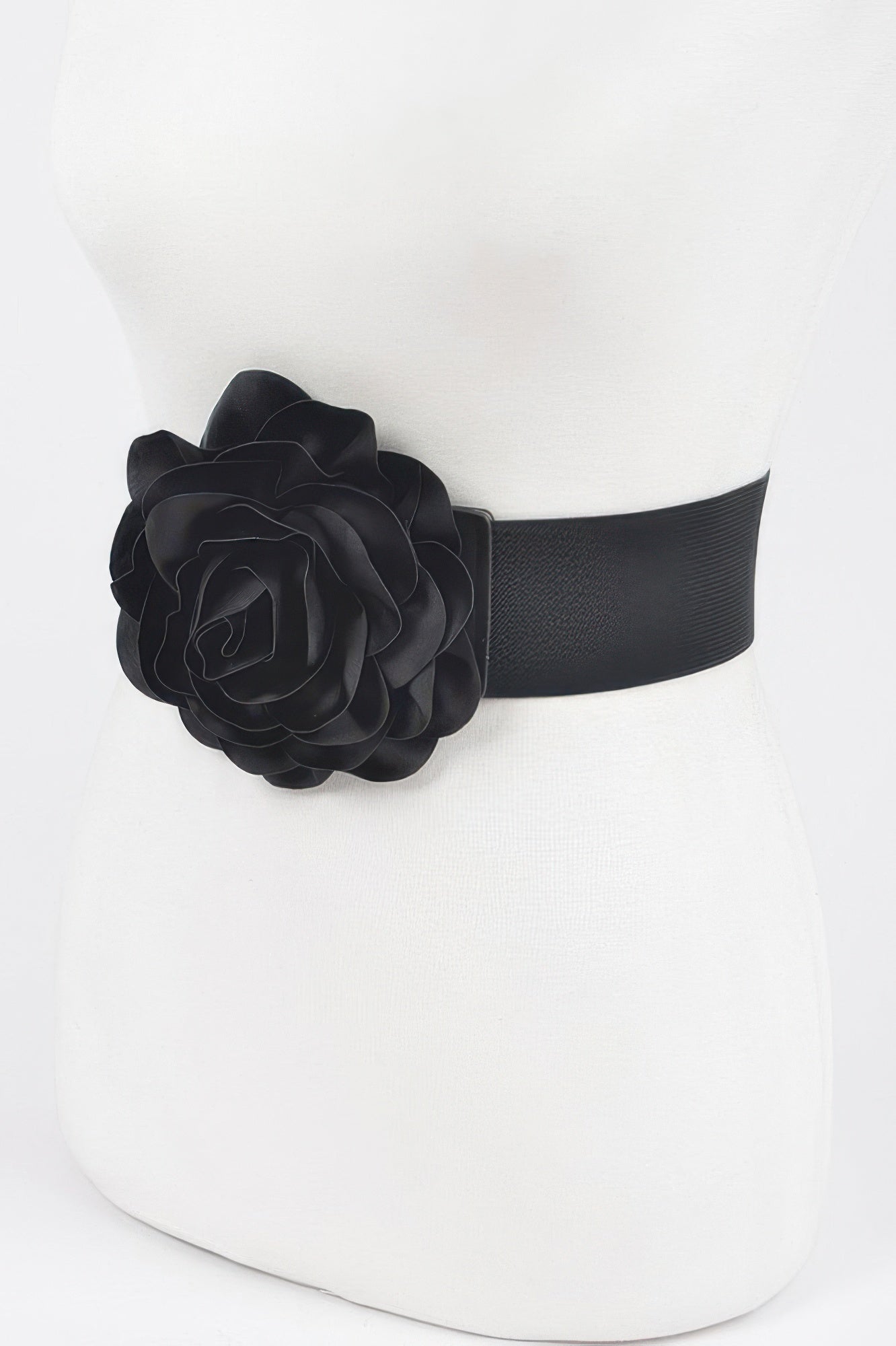 Plus Size Stretch Belt with Oversized Flower Accent Secondary image