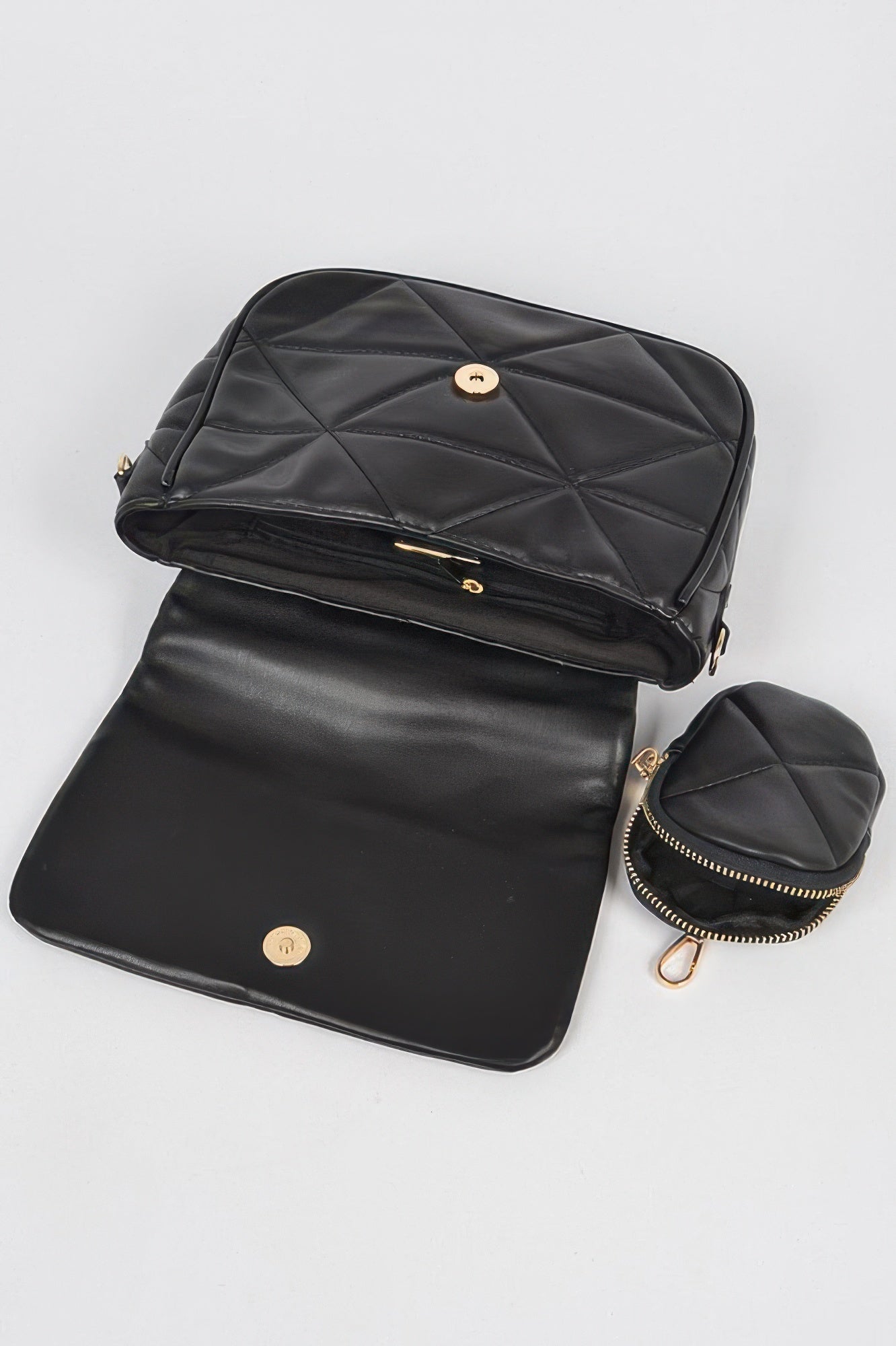 Quilted Crossbody Bag with Chain Strap and Pouch Secondary image