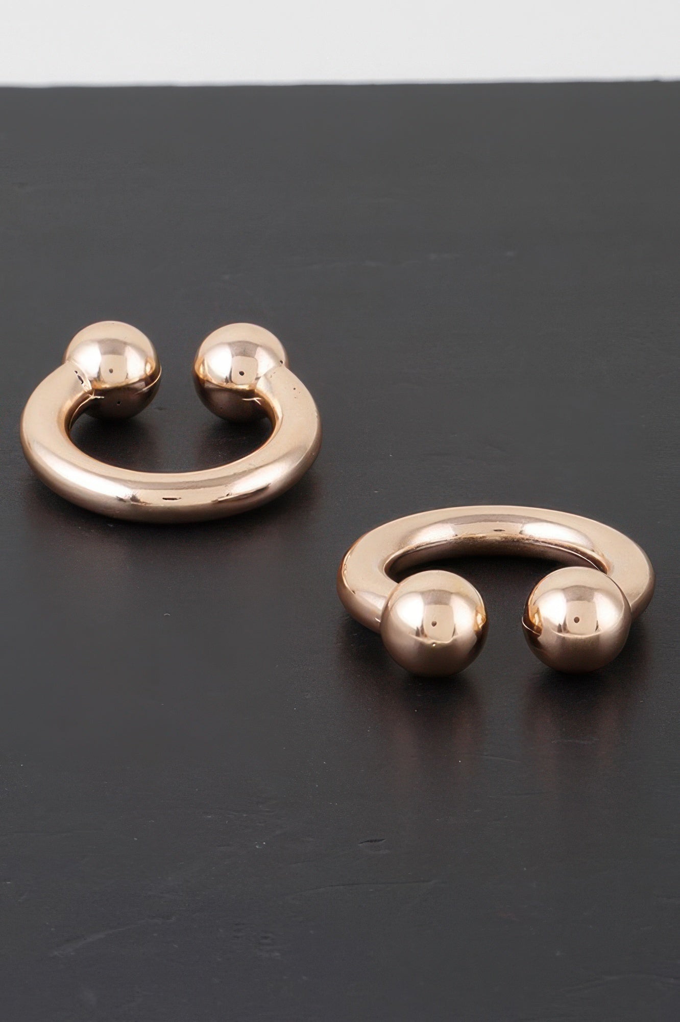 Sculptural Bolt-Inspired Hoop Earrings Secondary image