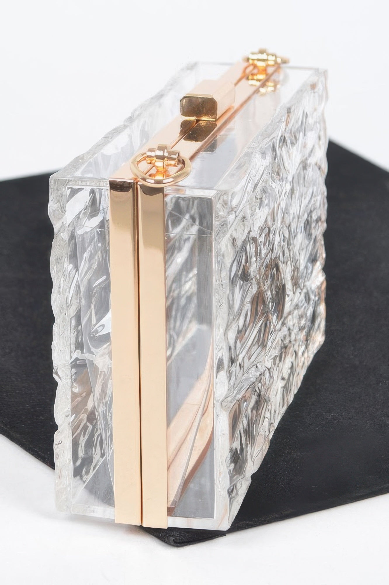 Acrylic Structured Chain Clutch Secondary image