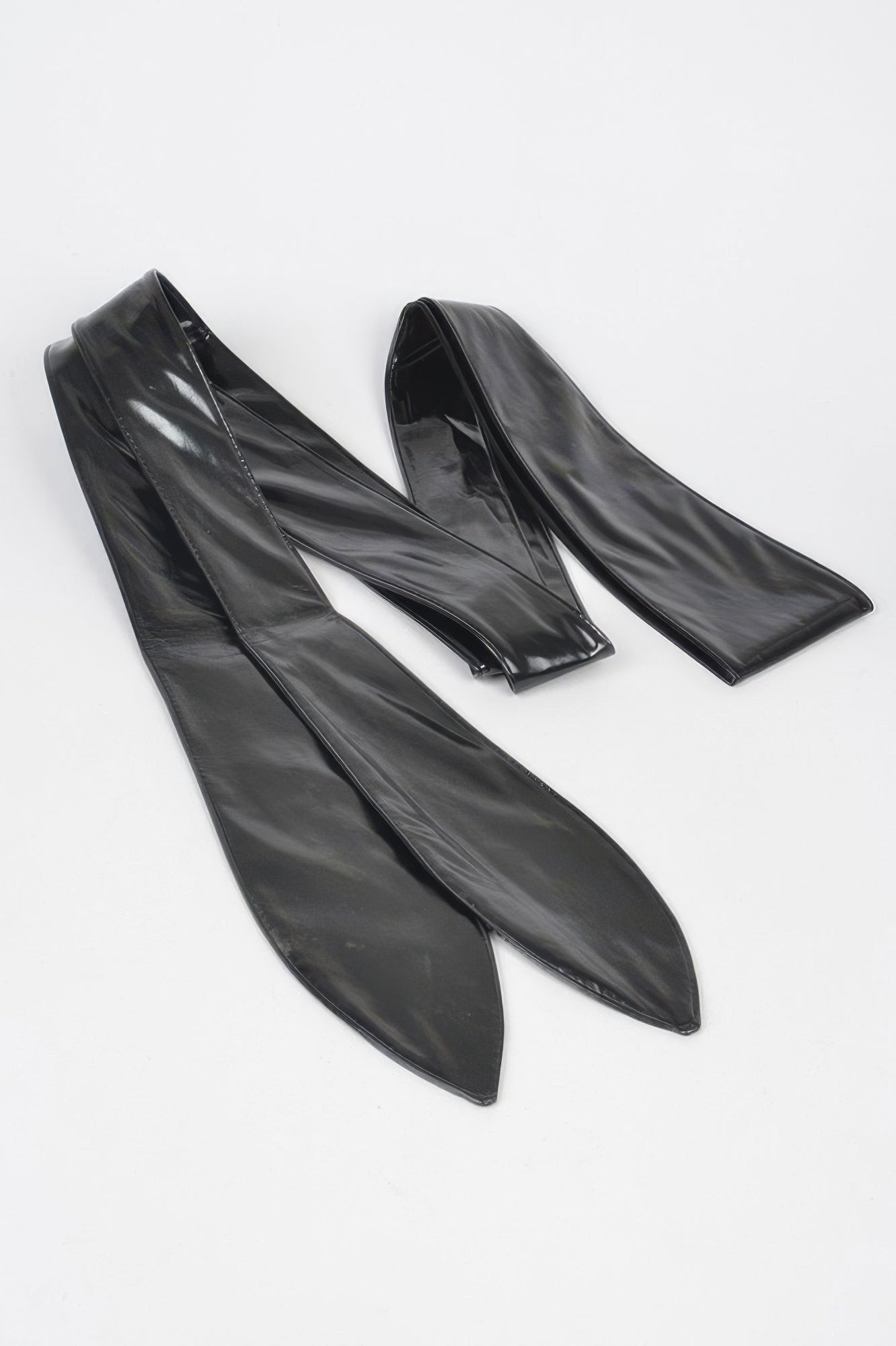 Wide PU Leather Waist Belt with Tie Front Secondary image