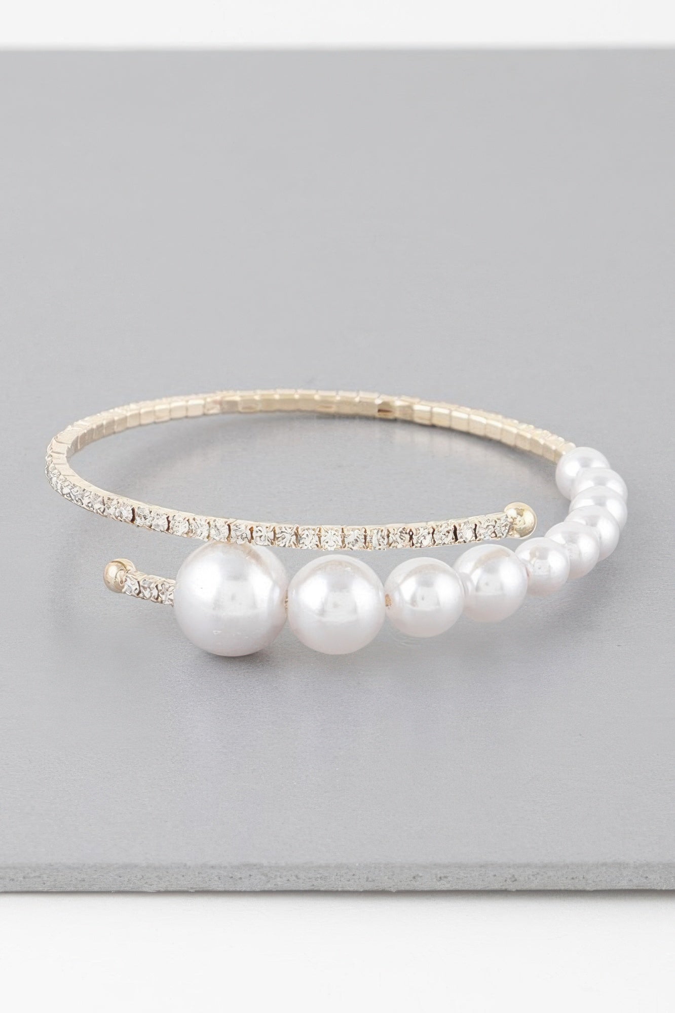 Gold Cream Graduated Pearl Open Cuff Bracelet Secondary image