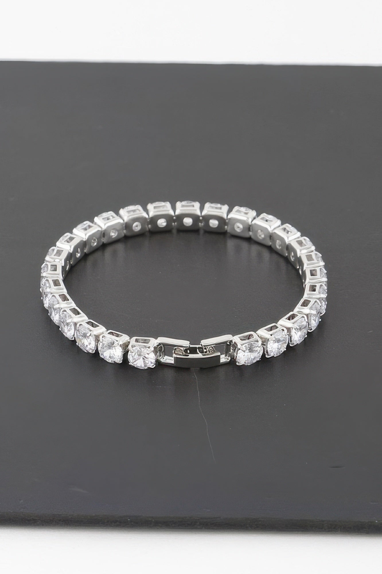 Silver Rhinestone Link Bracelet with Clasp Secondary image