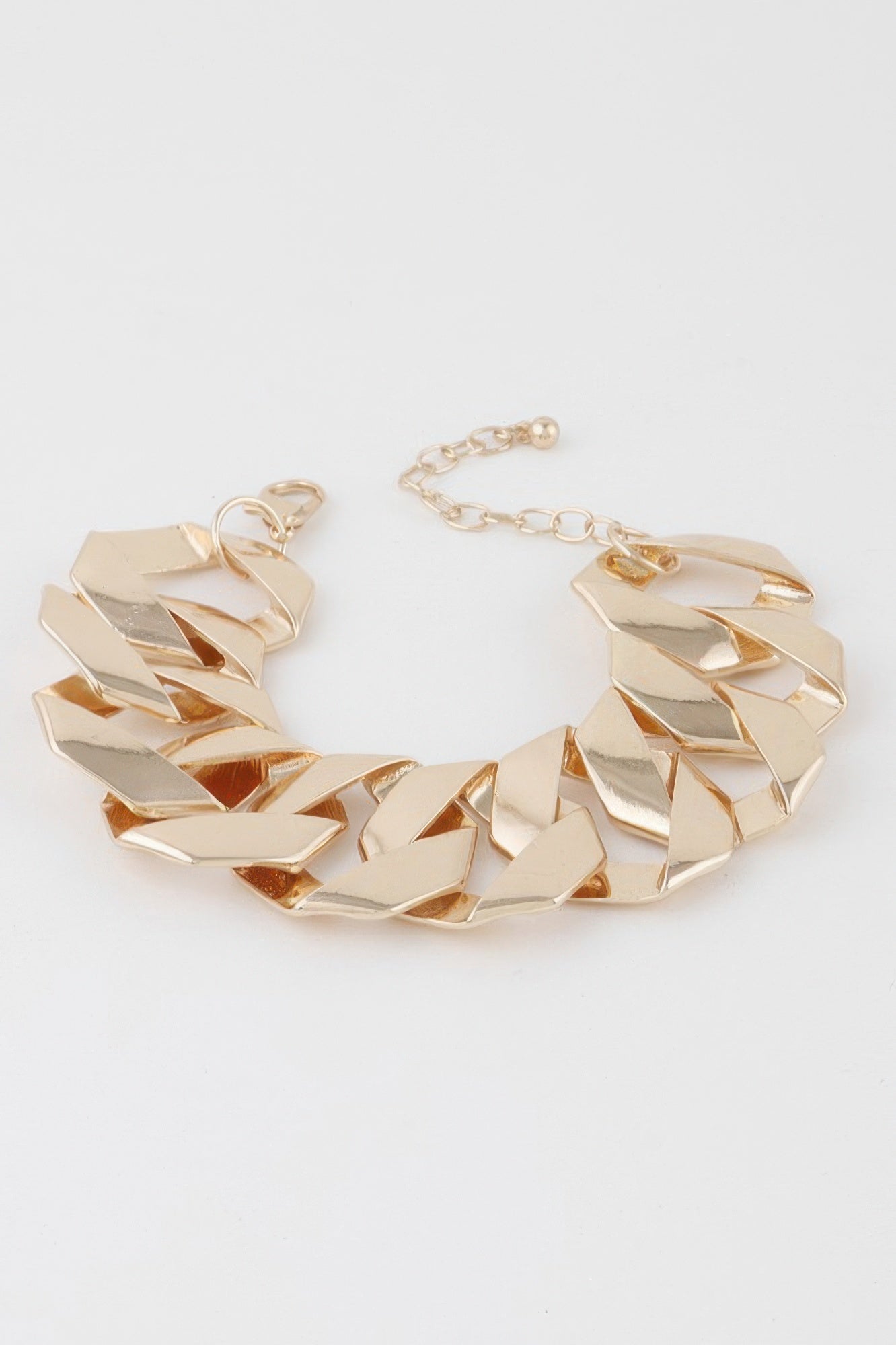 Wide Polished Curb Link Bracelet Secondary image