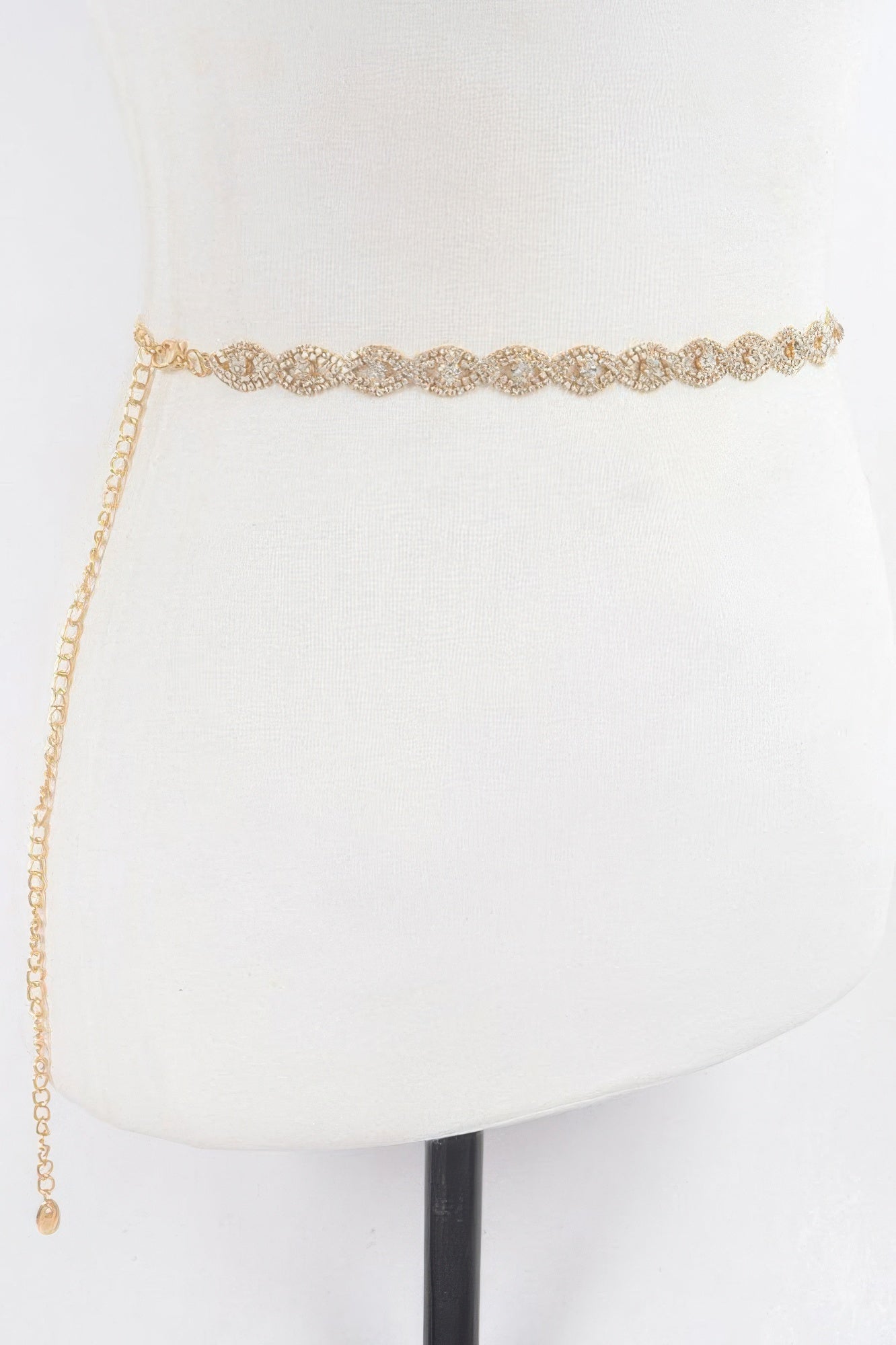 Rhinestone Detail Chain Belt Secondary image