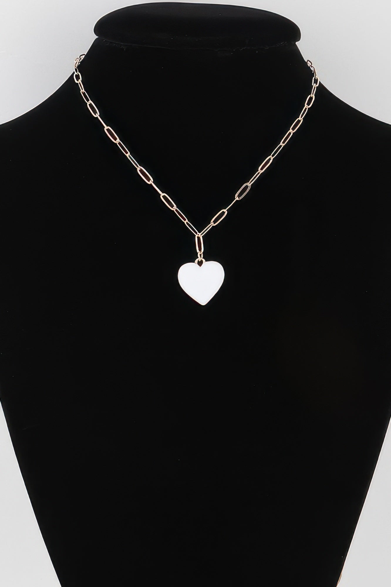 Heart Pendant Chain Necklace, 16-Inch Secondary image