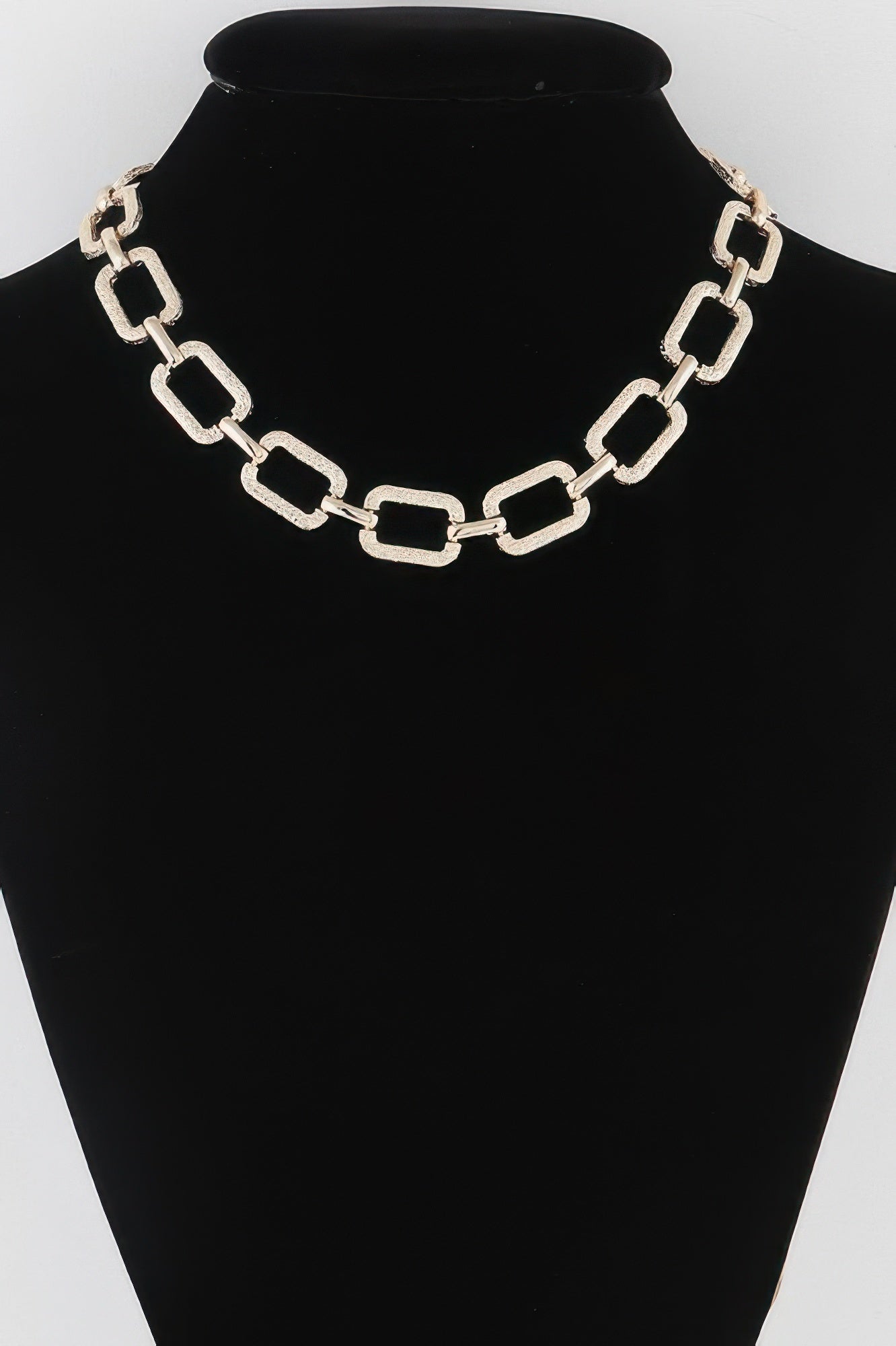 Silver Textured Rectangle Link Necklace Secondary image