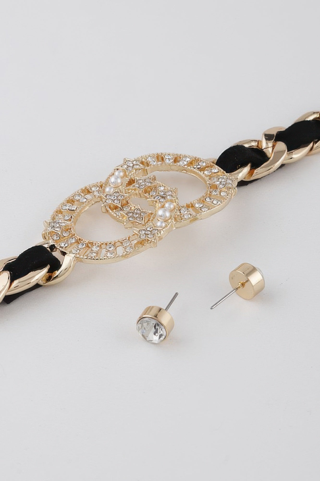 Gold and Black Star-Detail Chain Choker Necklace Secondary image