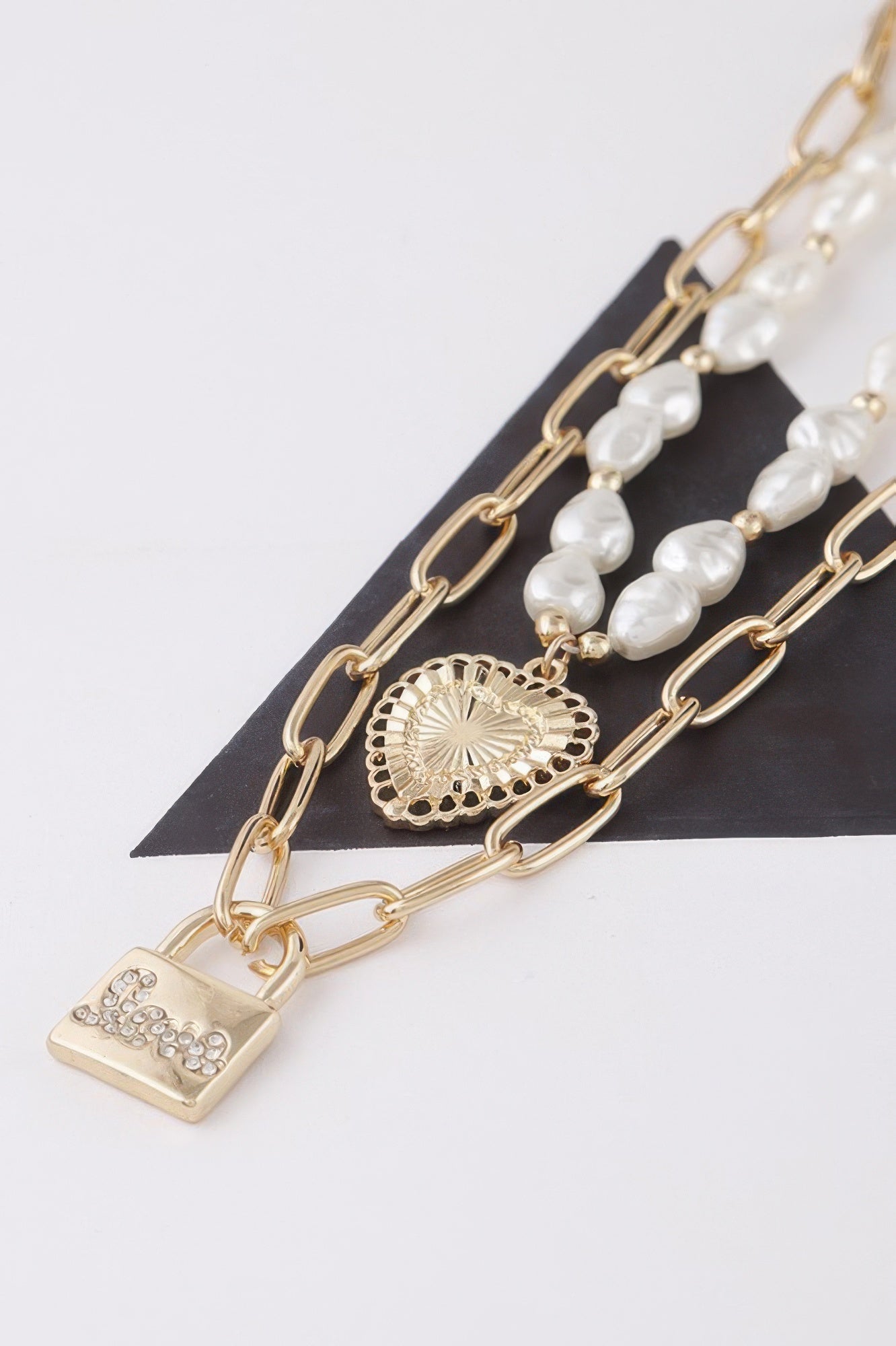Heart and Lock Pendant Layered Necklace Secondary image