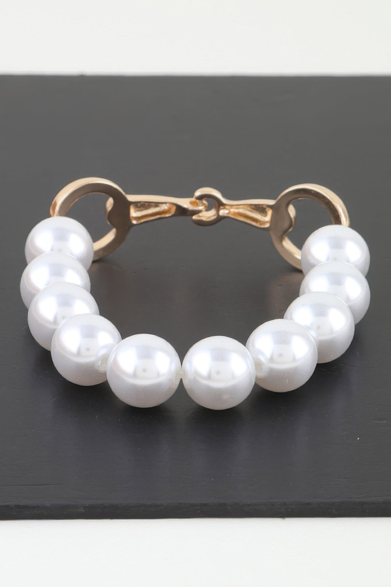 Pearl Bead Horsebit Toggle Bracelet Secondary image