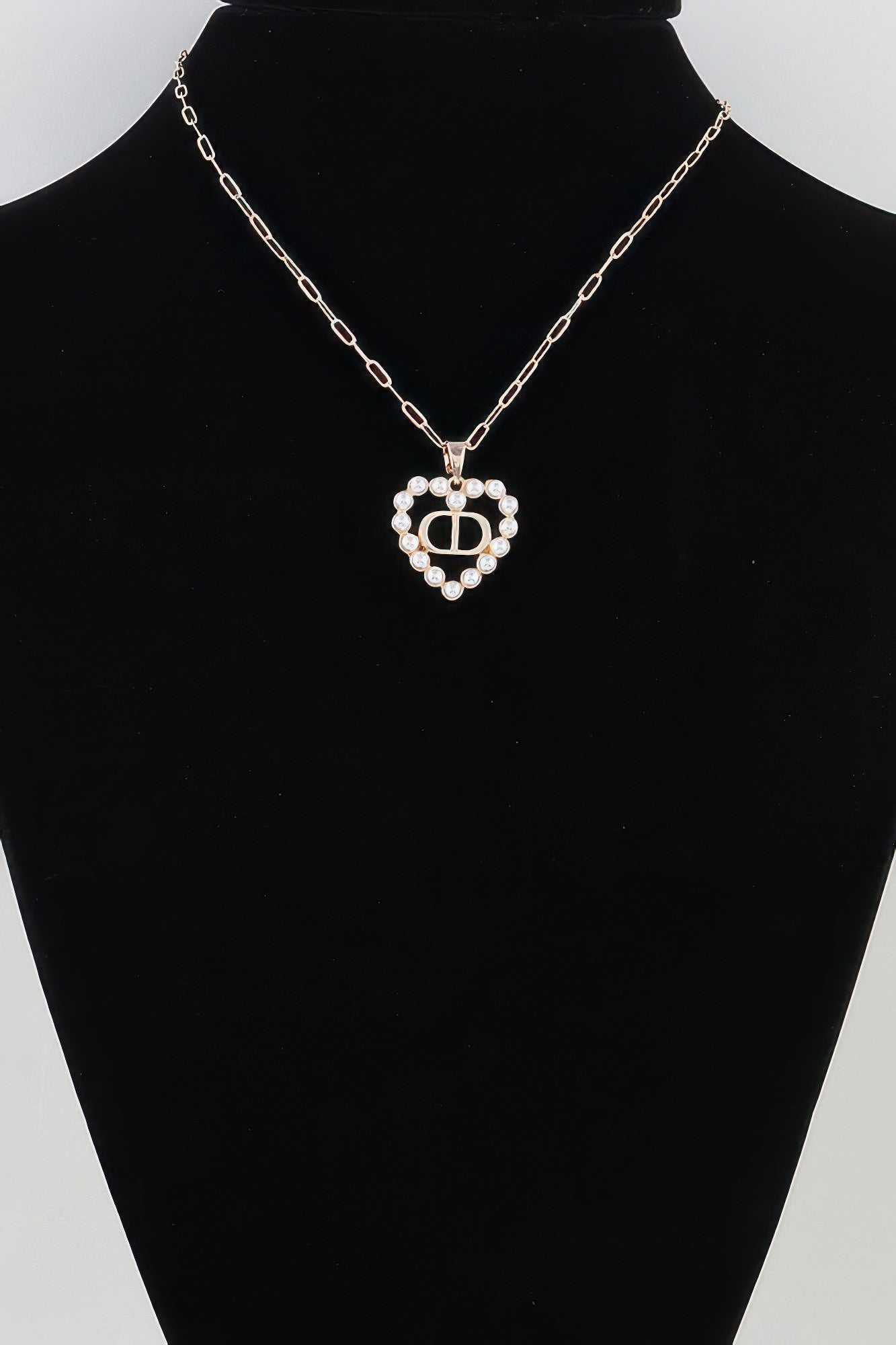 Gold-Tone Heart Pendant Necklace Secondary image