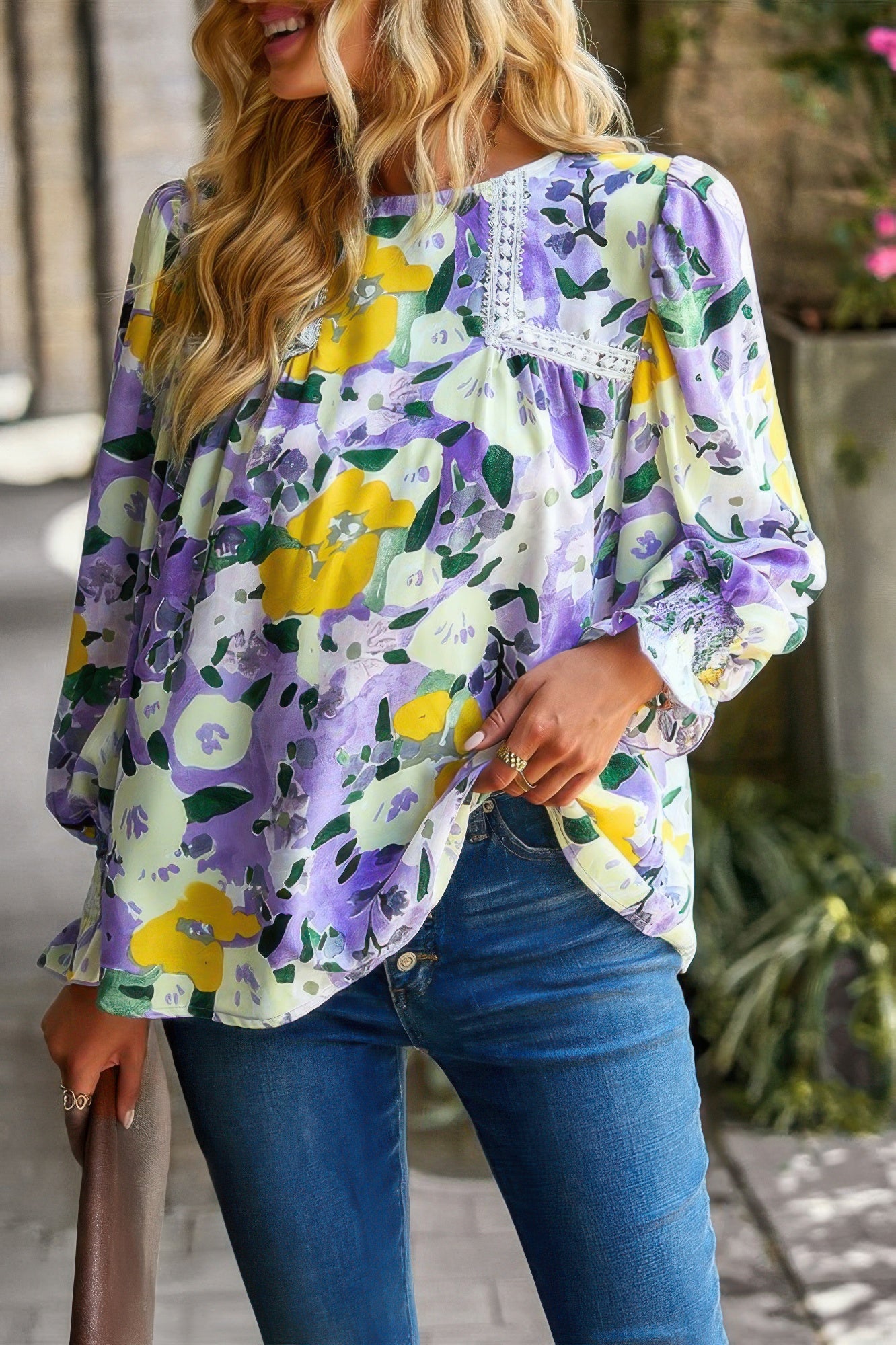 Floral Print Lace Trim Blouse Secondary image