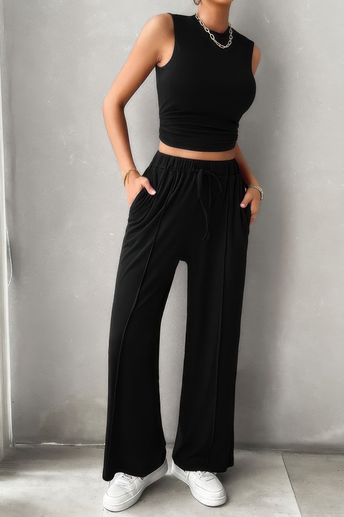 Sleeveless Round-Neck Top and Drawstring Wide-Leg Pants Set Secondary image